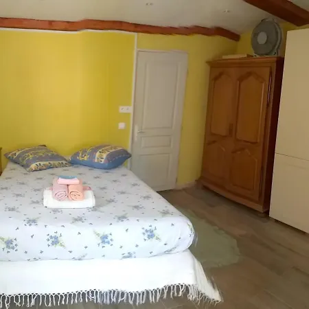 Studio A Ceyreste Avec Jardin Clos Et Wifi Apartman *