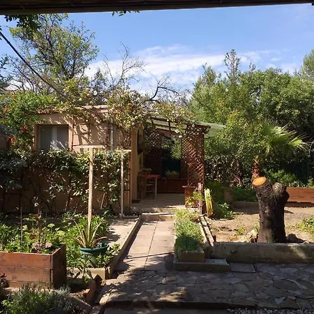 Studio A Ceyreste Avec Jardin Clos Et Wifi Ceyreste